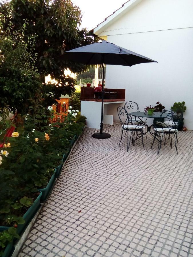 O Nosso Cantinho Lourical Exterior photo